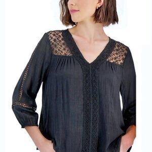 Women's S Petite NWT Black Lace Accent V Neck 3/4 Sleeve Top New